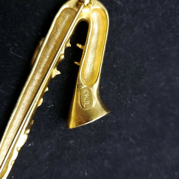 Vintage KJL Kenneth Jay Lane Brushed Gold Tone Baritone Saxophone - Picture 6 of 6